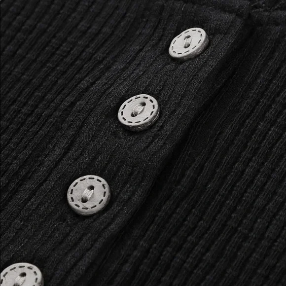 1 LEFT! 💕Black crochet lace sleeve top💎 - Picture 2 of 4